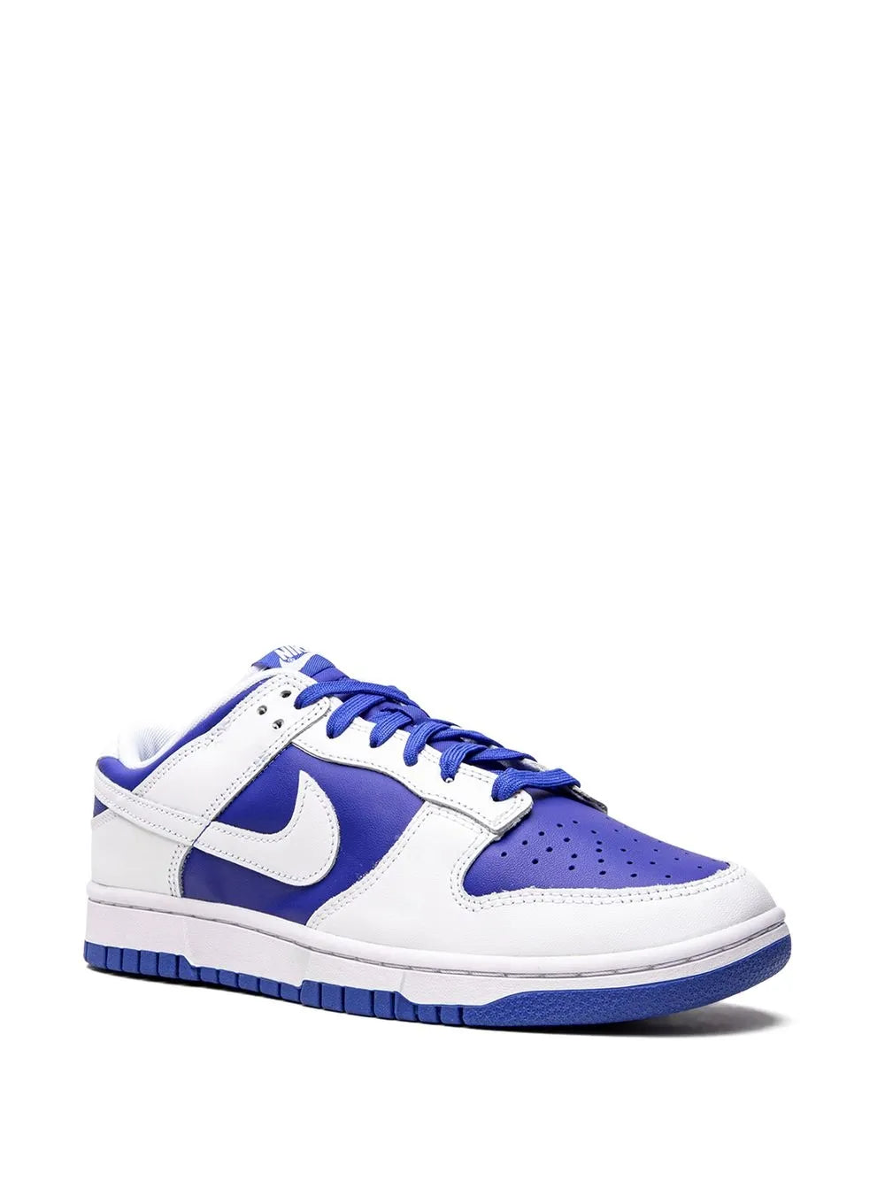 Nike Dunk Low sneakers