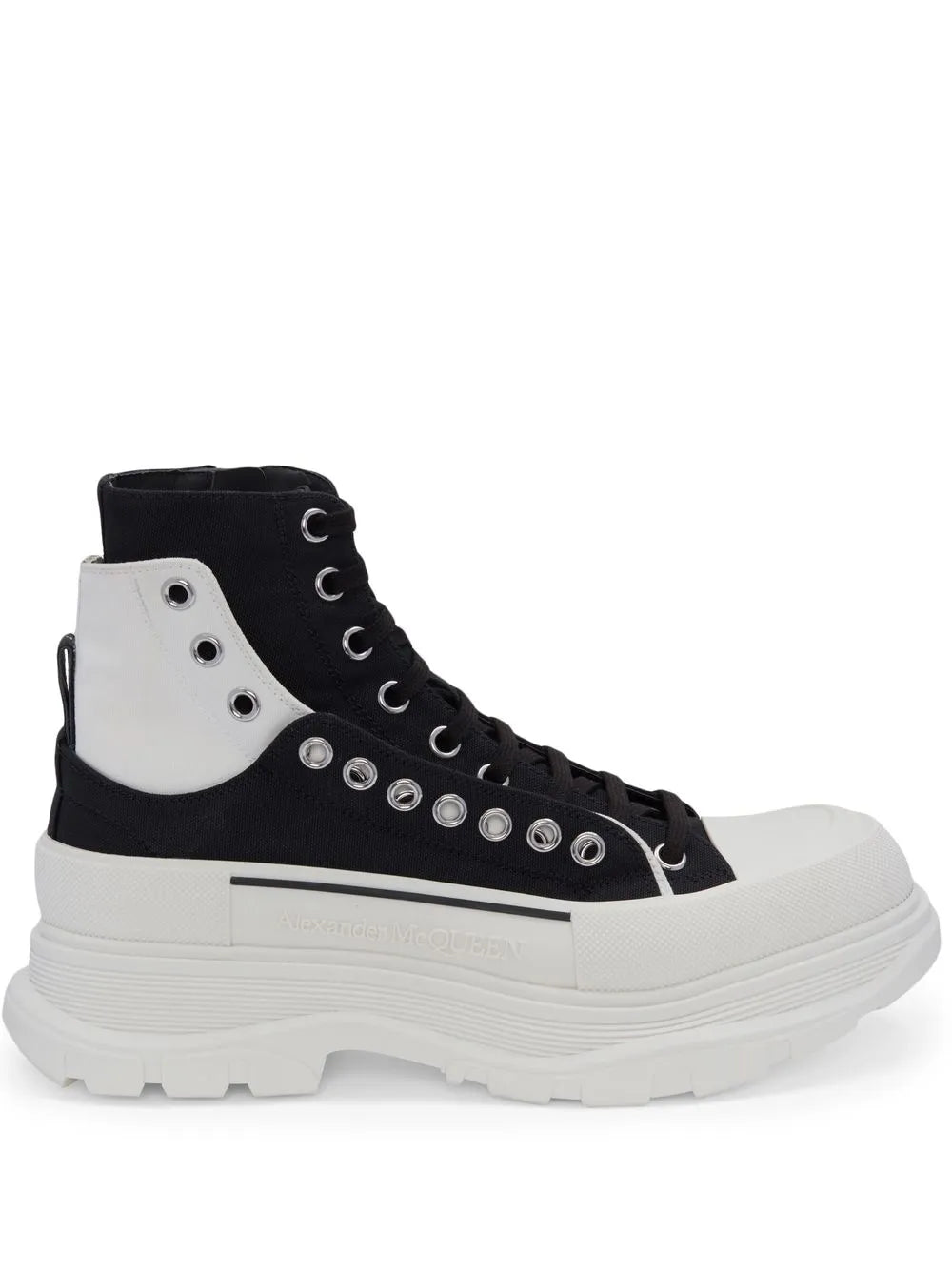 Alexander McQueen Tread Slick lace-up fastening boots