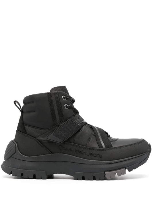 Calvin Klein Jeans logo-embossed leather ankle boots