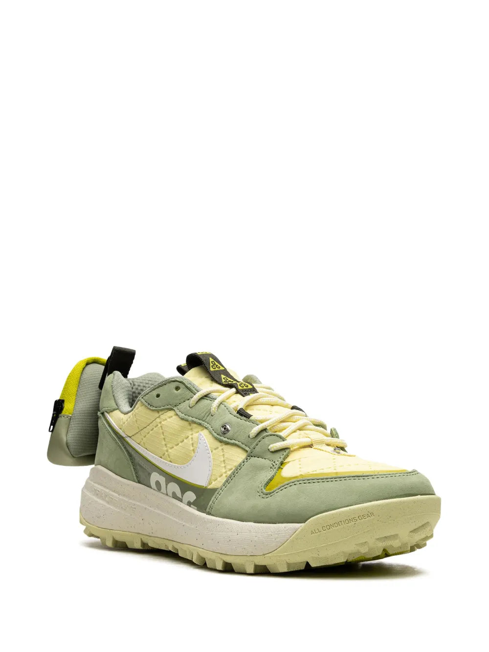 Nike ACG Lowcate "Future Movement" sneakers