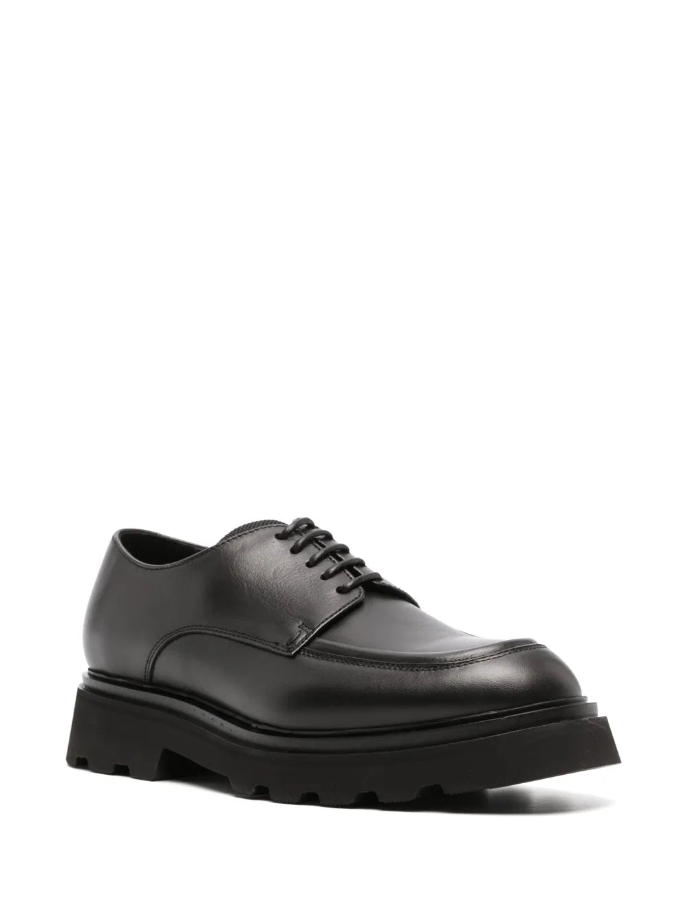 Doucal's lace-up leather brogues
