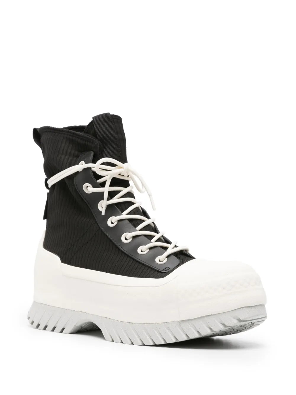 Converse Chuck Taylor logo-patch hi-top sneakers