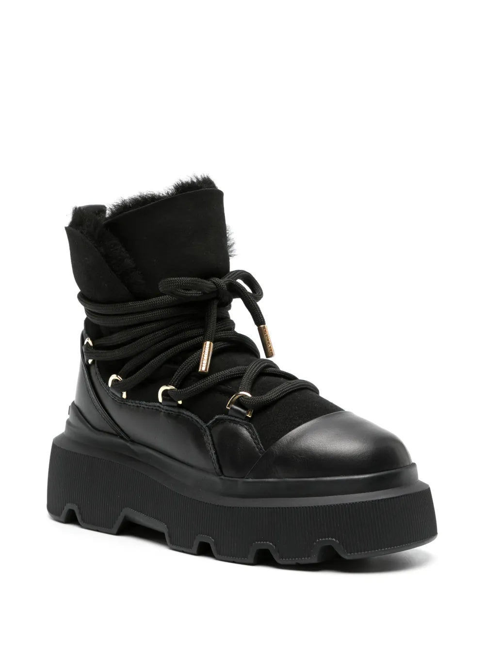 Inuikii Endurance Trekking lace-up boots