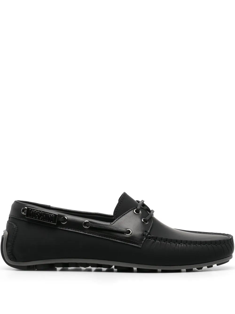 Moschino logo-plaque boat shoes