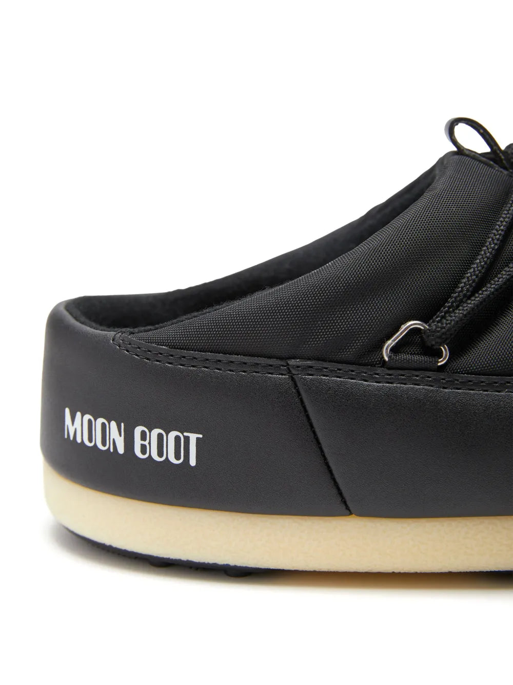 Moon Boot Icon logo-print slides
