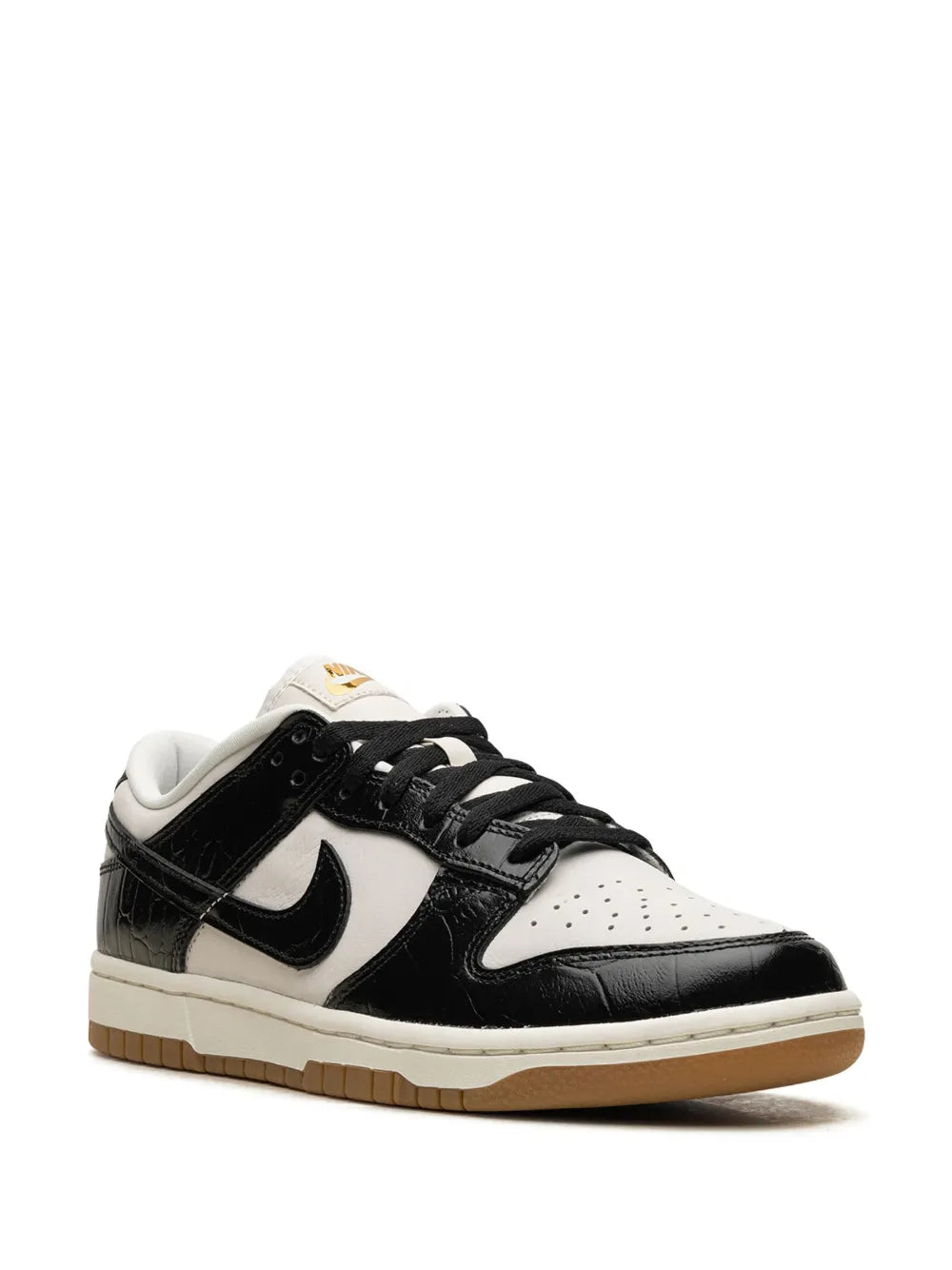 Nike Dunk lace-up sneakers