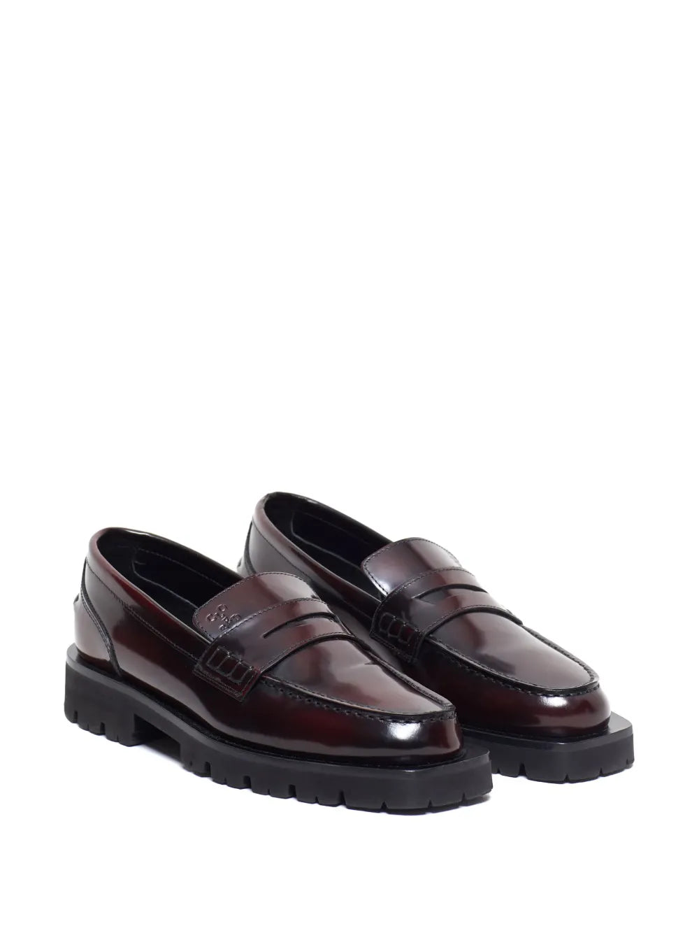 Closed leather loafers