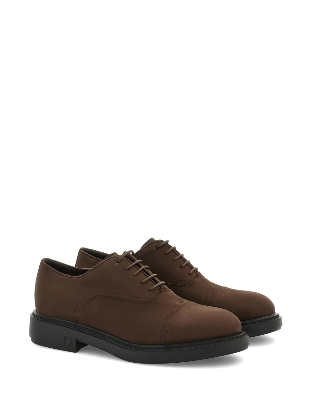 Ferragamo toe-capped leather oxford shoes