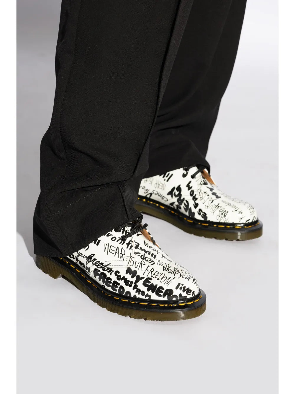 Comme Des Garçons Comme Des Garçons x Dr. Martens 1461 brogues
