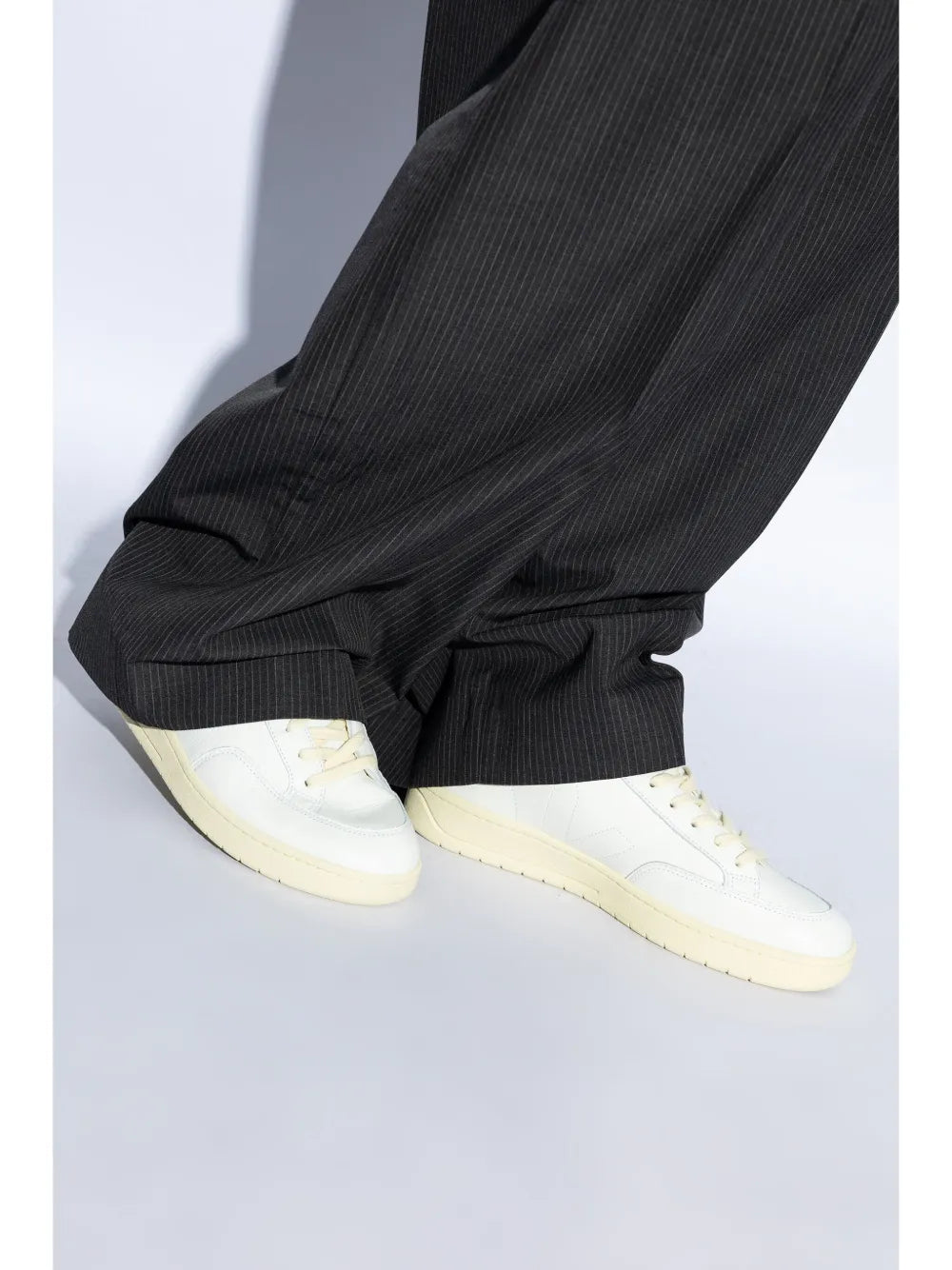 VEJA V-12 sneakers