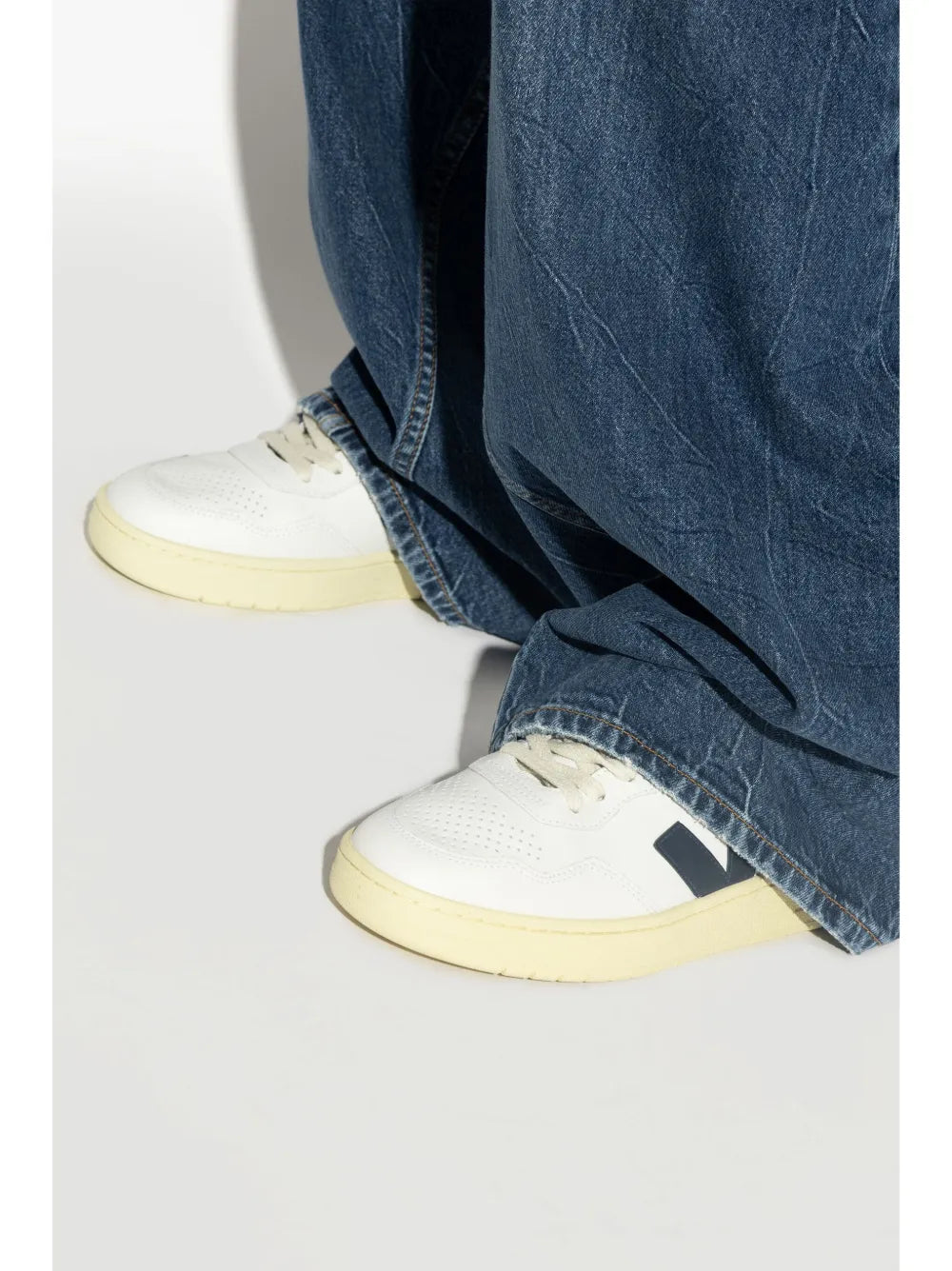 VEJA V90 Chromefree leather sneakers