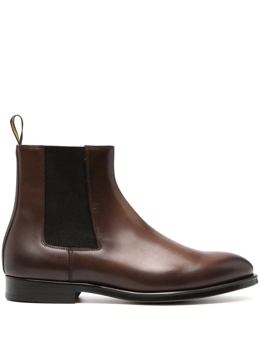Doucal's leather Chelsea boots