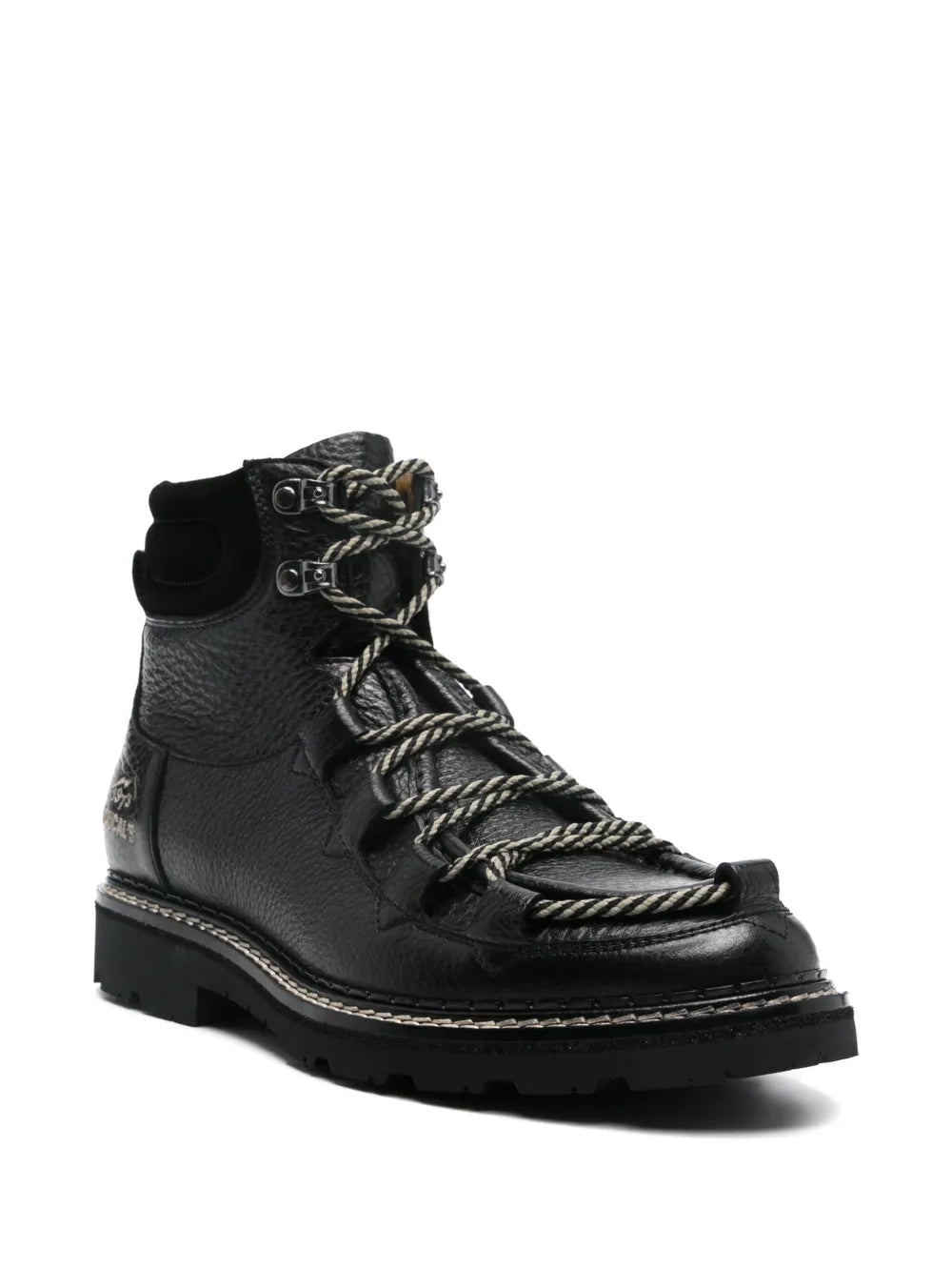 Doucal's lace-up boots