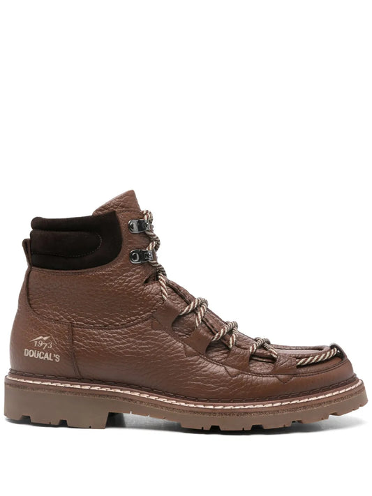 Doucal's lace-up boots