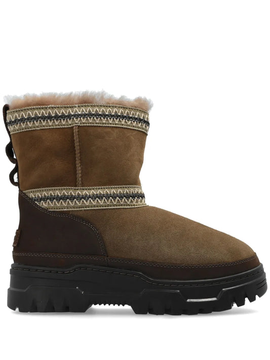 UGG 44mm Classic Mini TrailGrazer boots