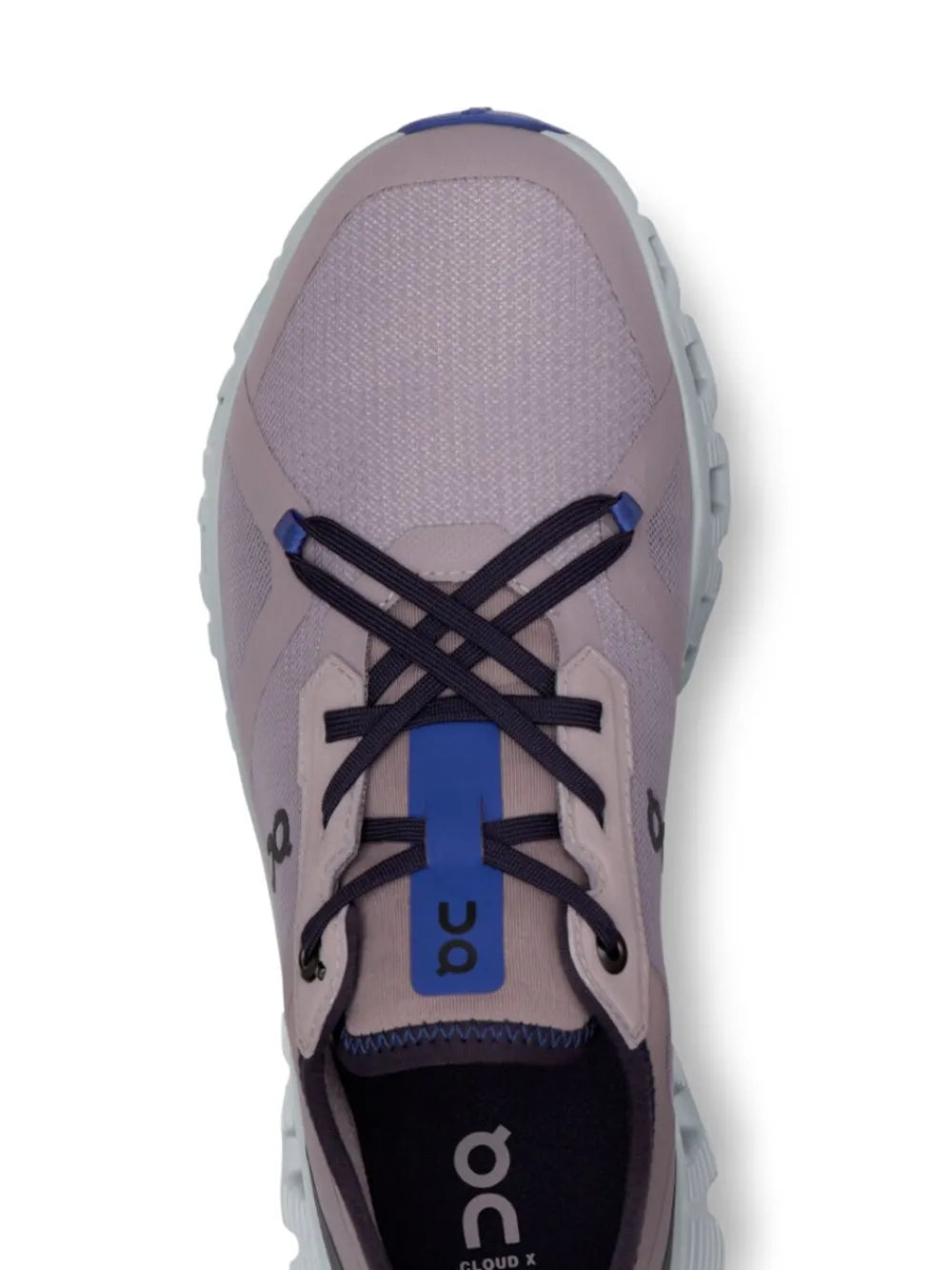 On Running On Cloud X 3 sneakers