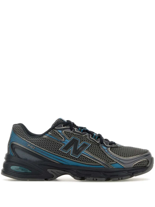 New Balance 740 sneakers