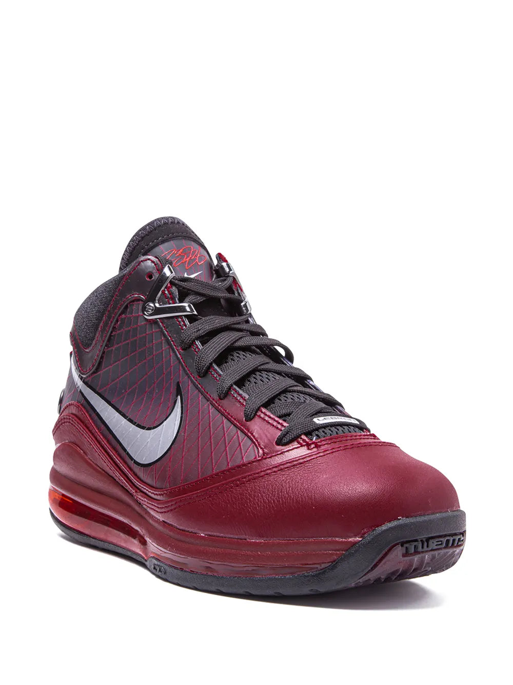 Nike Air Max LeBron 7 Retro "Christmas 2019" sneakers
