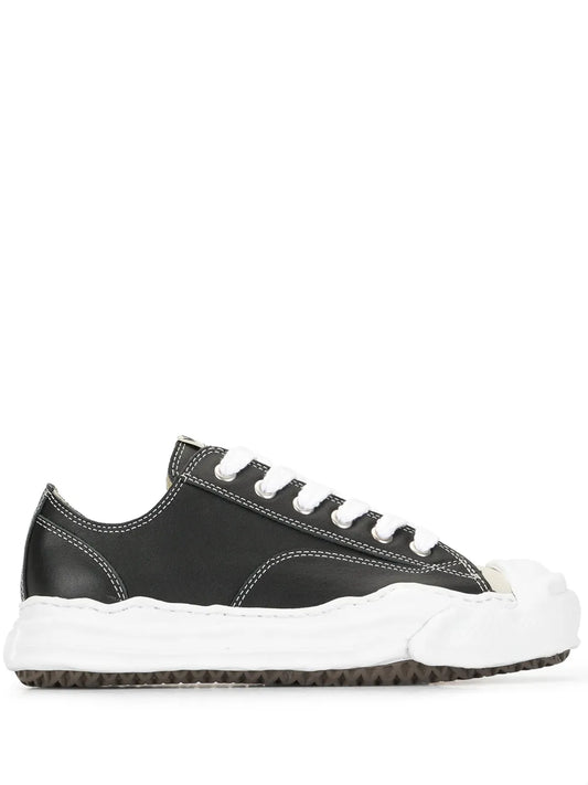 Maison MIHARA YASUHIRO low-top lace-up sneakers