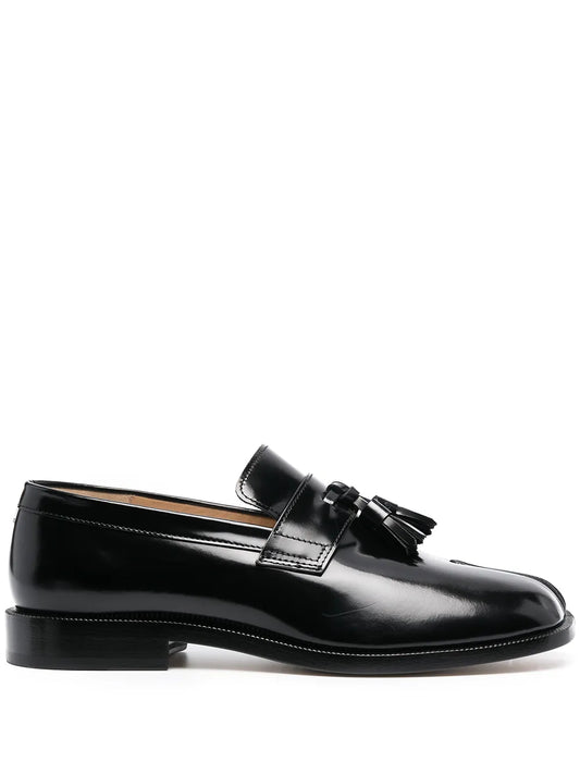 Maison Margiela Tabi tassel-detail leather loafers