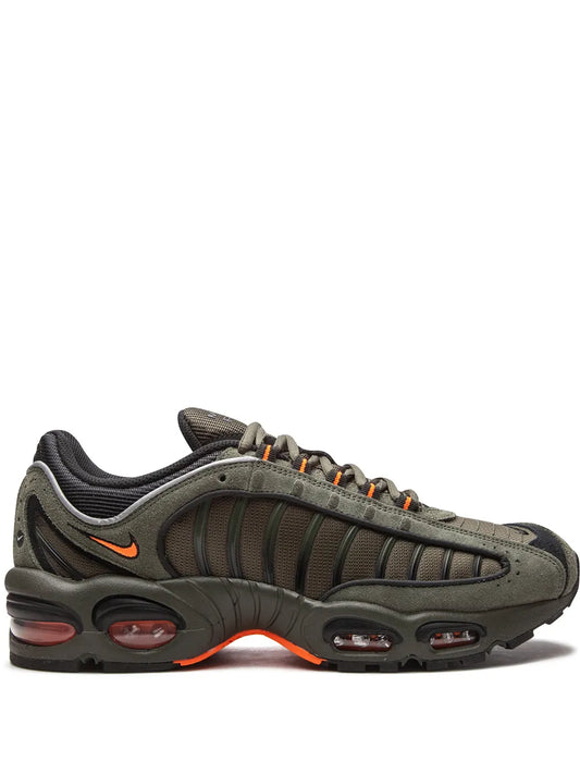 Nike Air Max Tailwind IV SE sneakers