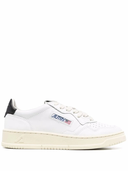 Autry logo-patch low-top sneakers
