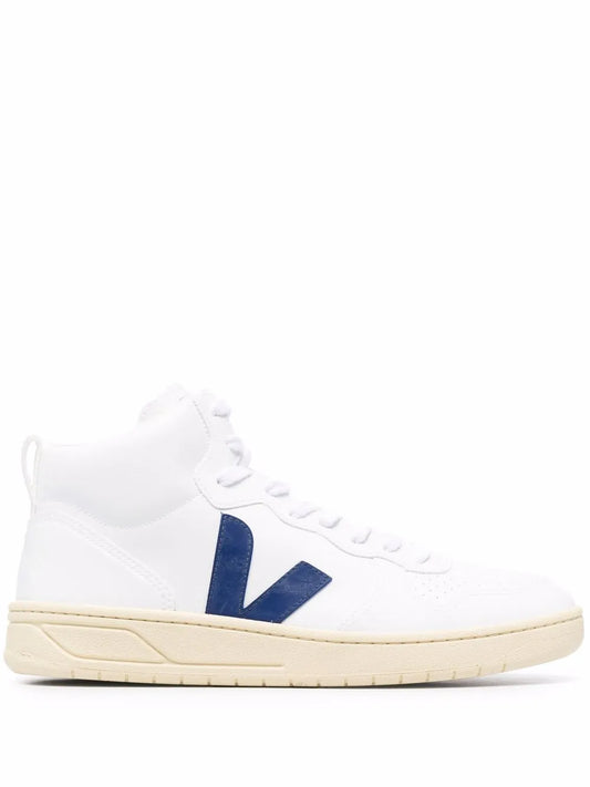 VEJA logo-patch lace-up sneakers