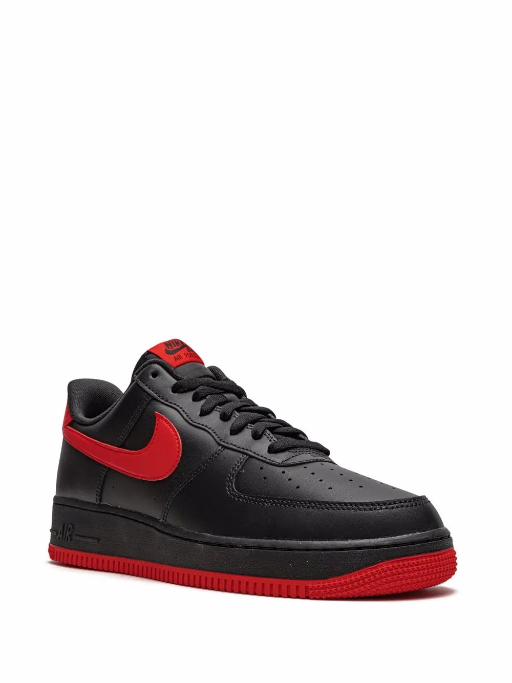 Nike Air Force 1 Low '07 "Bred" sneakers