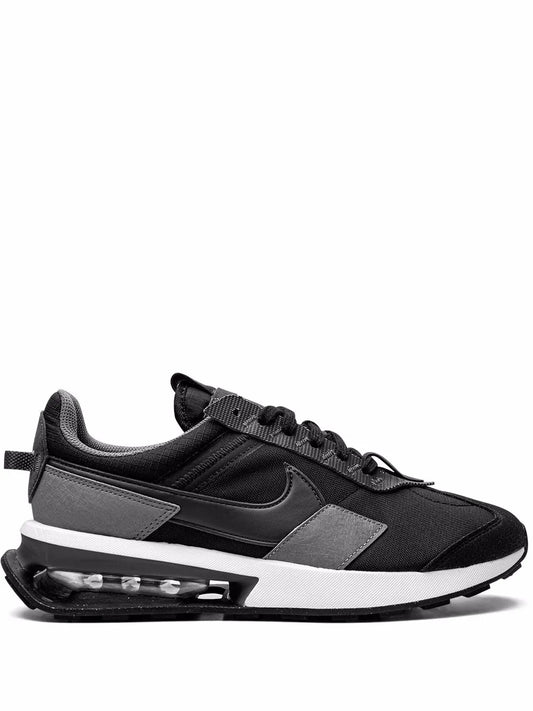 Nike Air Max Pre-Day sneakers