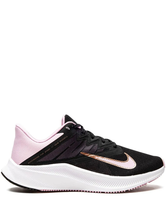 Nike Quest 3 sneakers