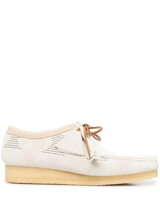 Clarks Originals Wallabee lace-up fastening boots