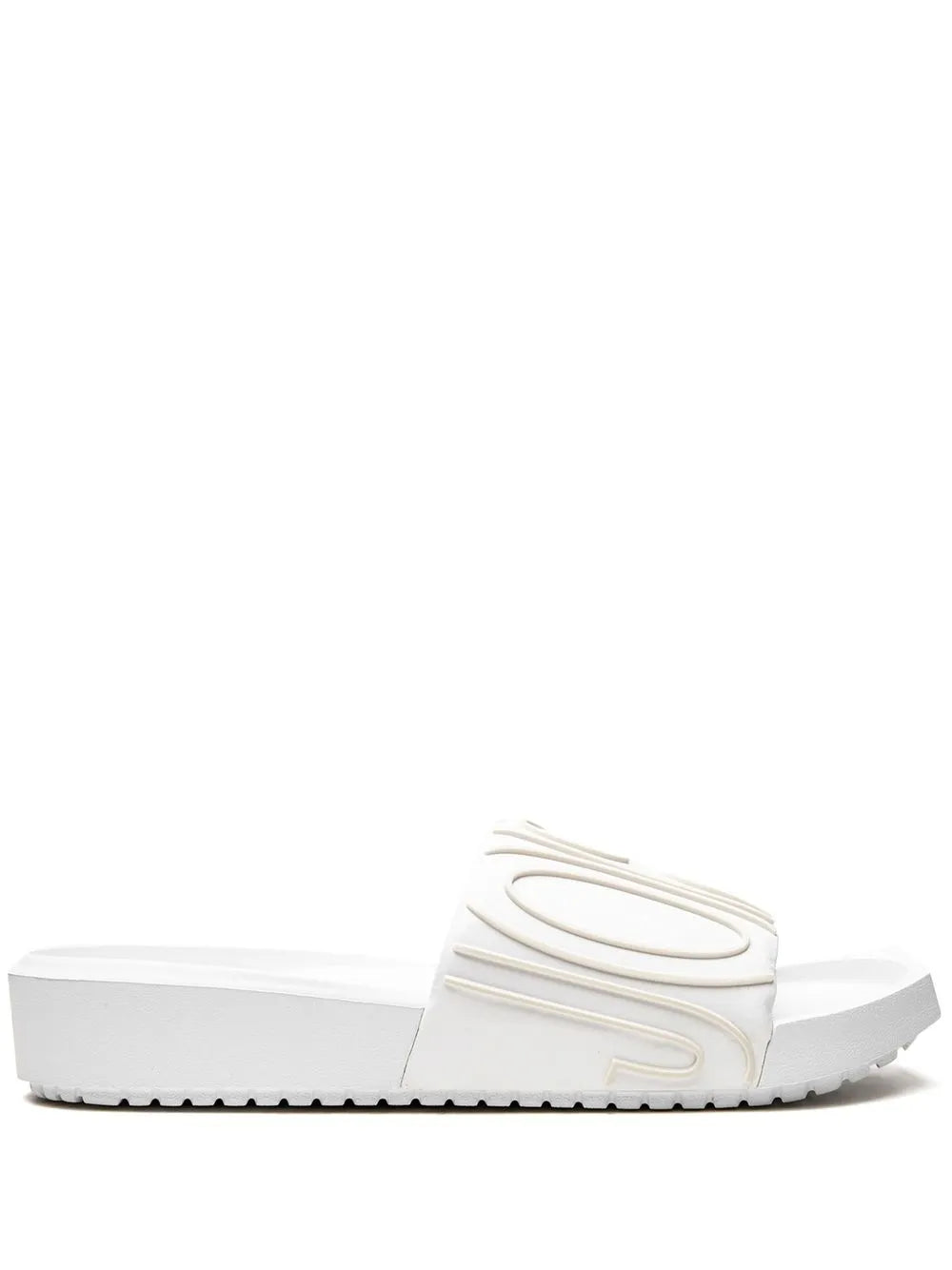 Jordan Nola flat slides