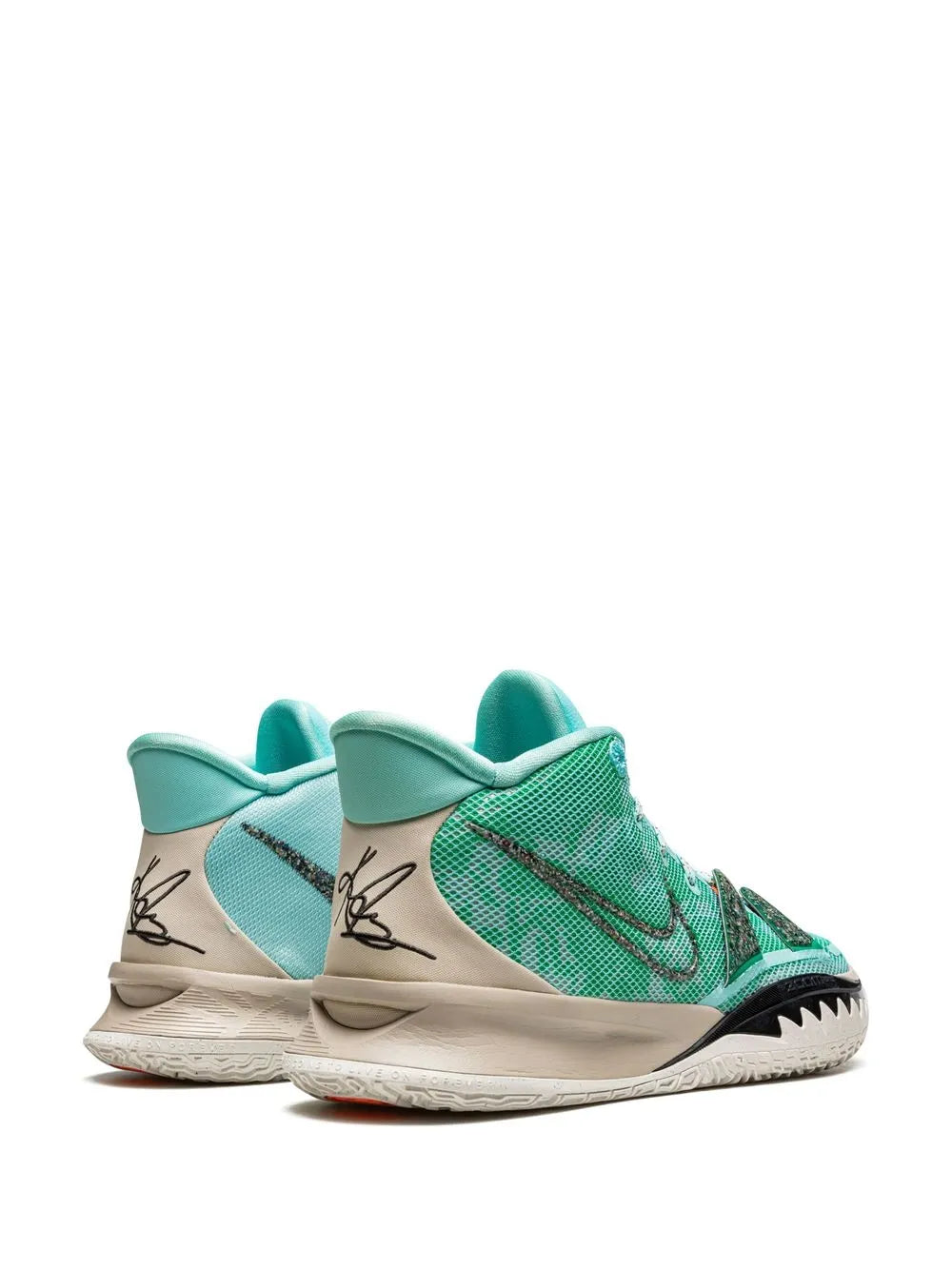 Nike Kyrie 7 "Copa" sneakers