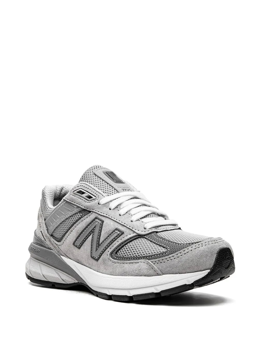 New Balance 990V5 low-top sneakers