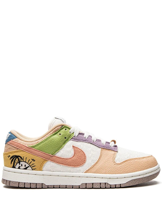 Nike Nike Dunk Low SE "Sun Club" sneakers