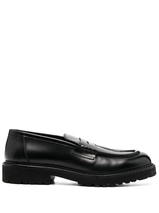 Doucal's leather penny loafers