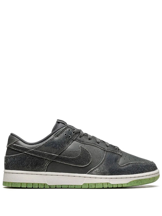 Nike Dunk Low Retro PRM "Halloween 2022" sneakers