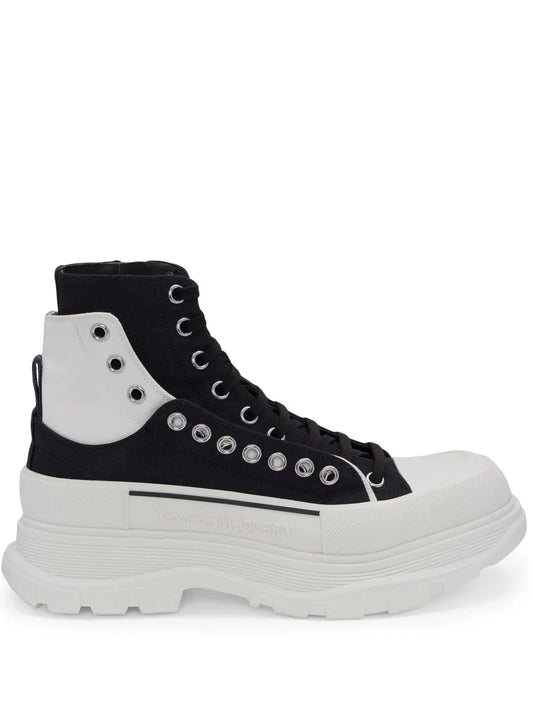 Alexander McQueen Tread Slick lace-up fastening boots