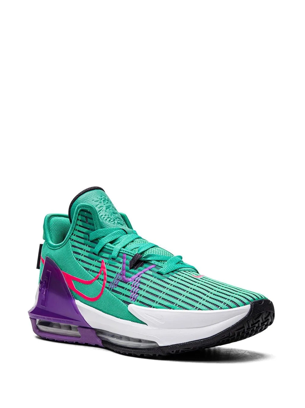 Nike LeBron Witness VI sneakers
