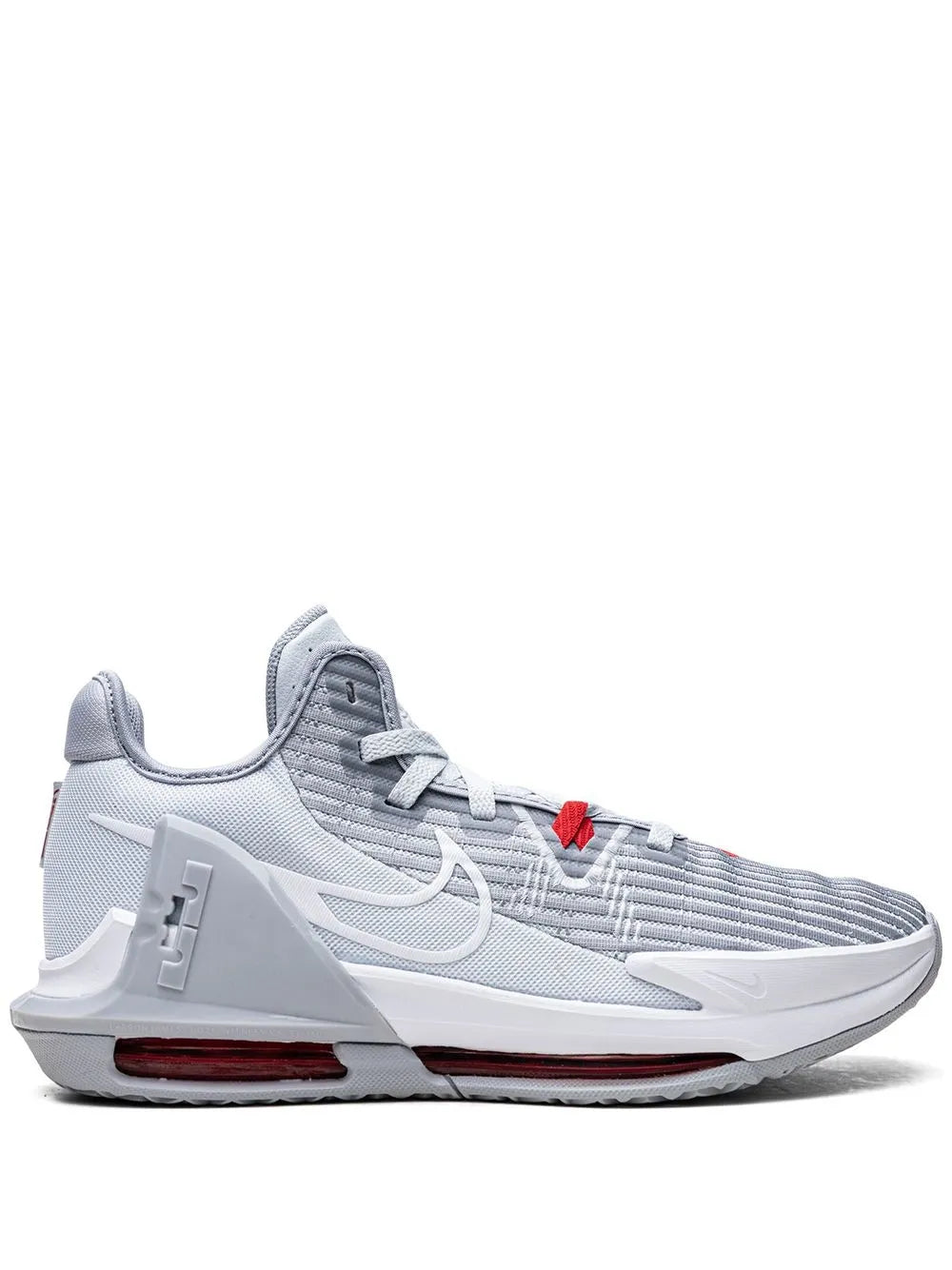 Nike Lebron Witness VI sneakers