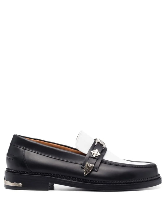 Toga Virilis plaque-detailing two-tone loafers