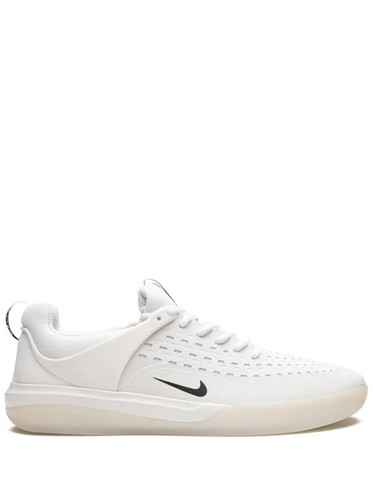 Nike Nyjah 3 SB "White/Summit White/Hyper Pink/Black" sneakers