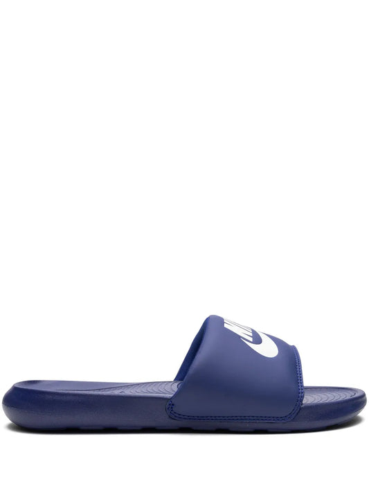 Nike SB Victori One slides