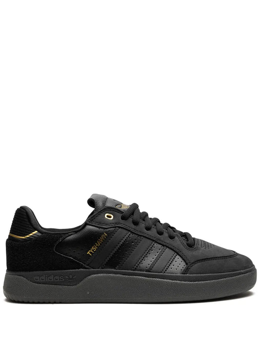 adidas Tyshawn Low sneakers