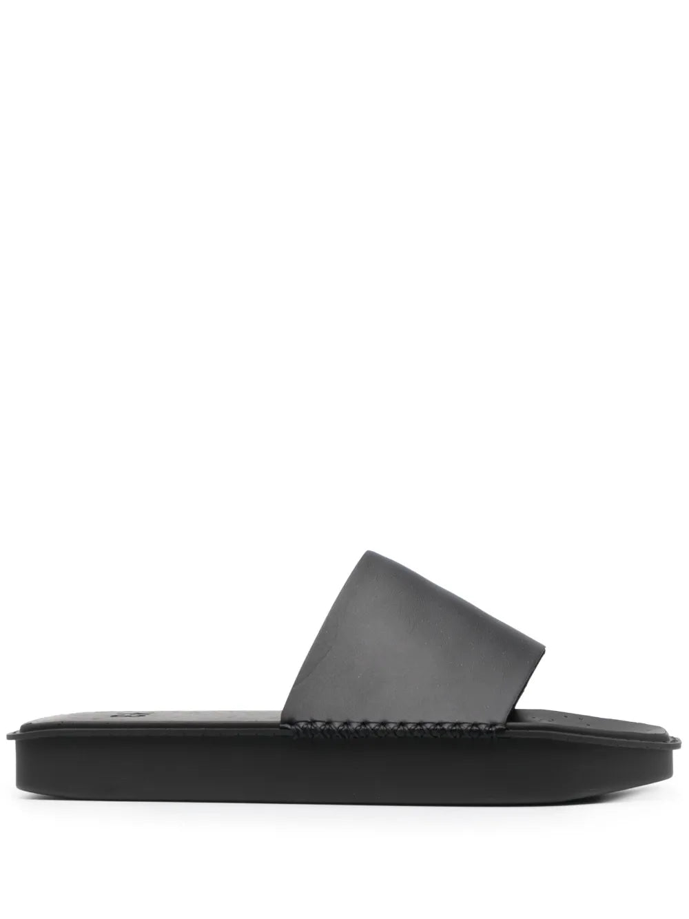 Y-3 stud-detail slides