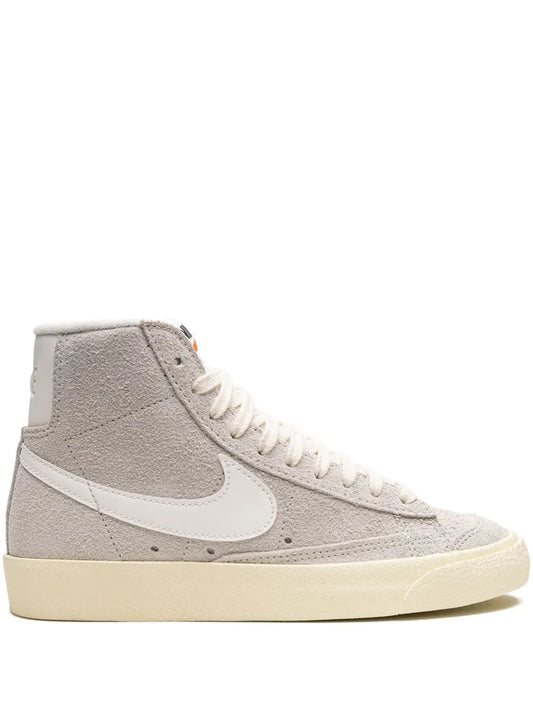 Nike Blazer Mid 77 Vintage "Light Bone Alabaster" sneakers
