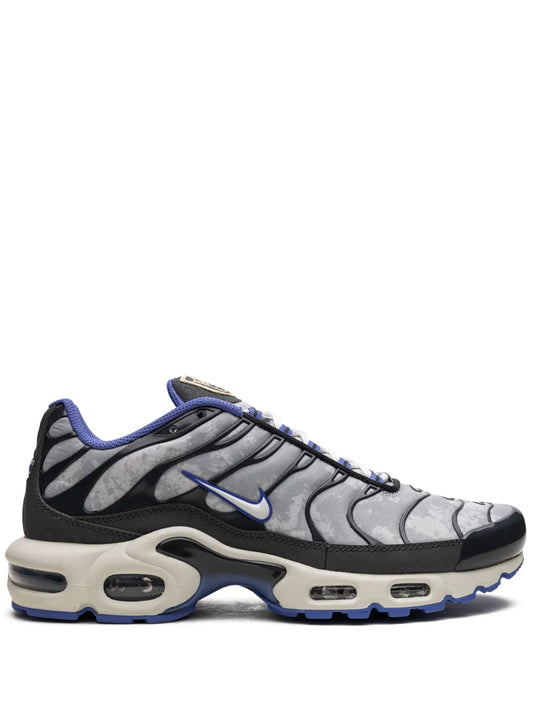 Nike Air Max Plus SE "Social F.C." sneakers