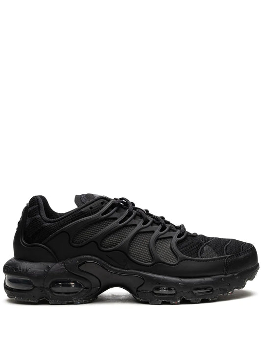 Nike Air Max Terrascape Plus "Triple Black" sneakers