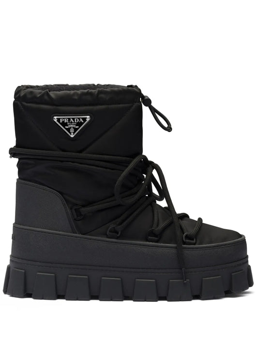 Prada logo-plaque snow boots