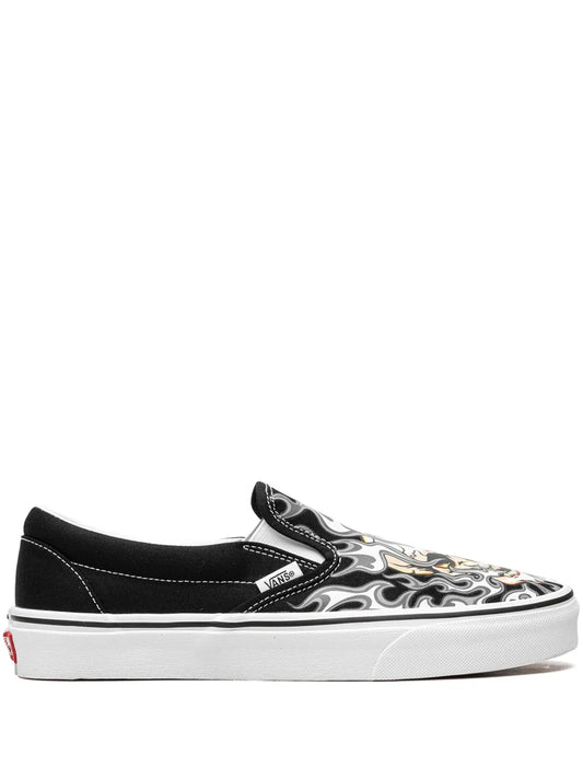 Vans Classic Slip-On "Flame Skull" sneakers